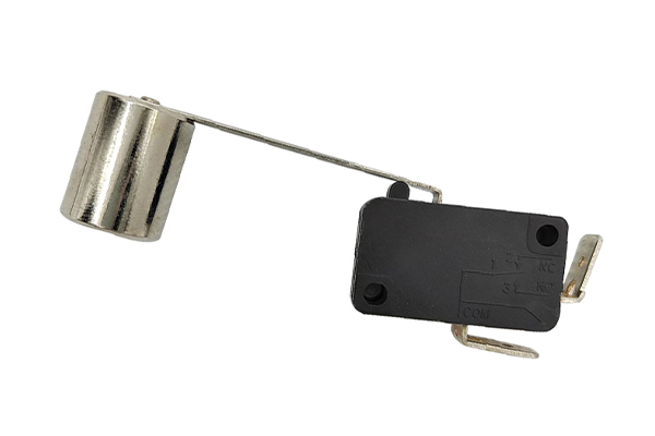 吊球開(kāi)關(guān) {吊球開(kāi)關(guān) width=